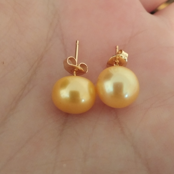 14k Gold Natural 10/11m Golden Pearl Stud Earrings - Picture 13 of 13